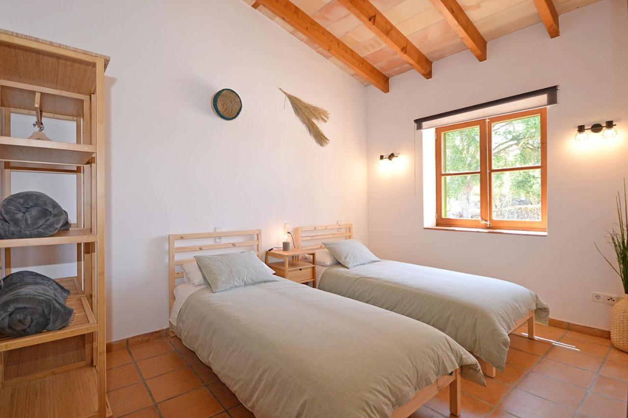אריאני Villa Calderitx מראה חיצוני תמונה