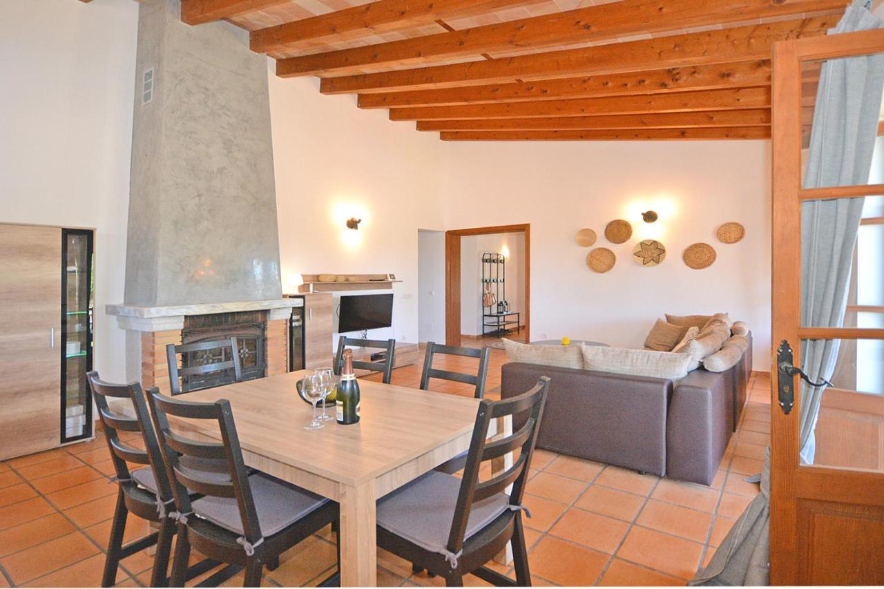 אריאני Villa Calderitx מראה חיצוני תמונה